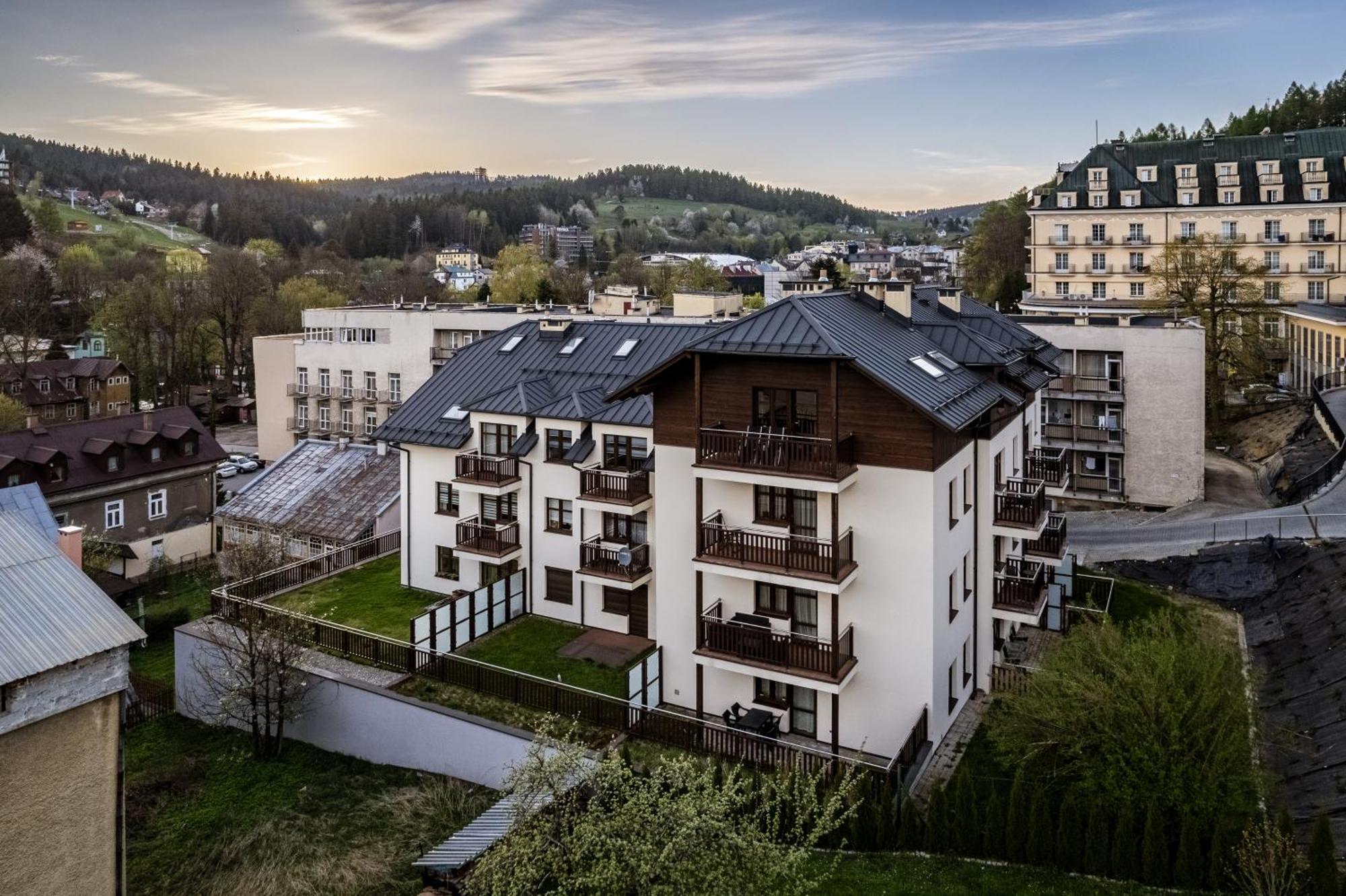 Apartamenty Sun & Snow Centrum Cicha Krynica-Zdrój Exteriör bild